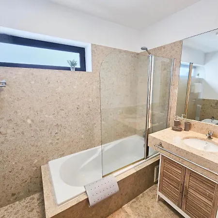 Oasis - Mountainview