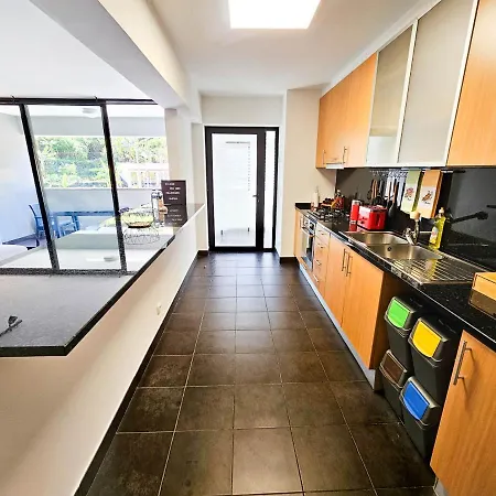 Apartment Oasis - Mountainview *